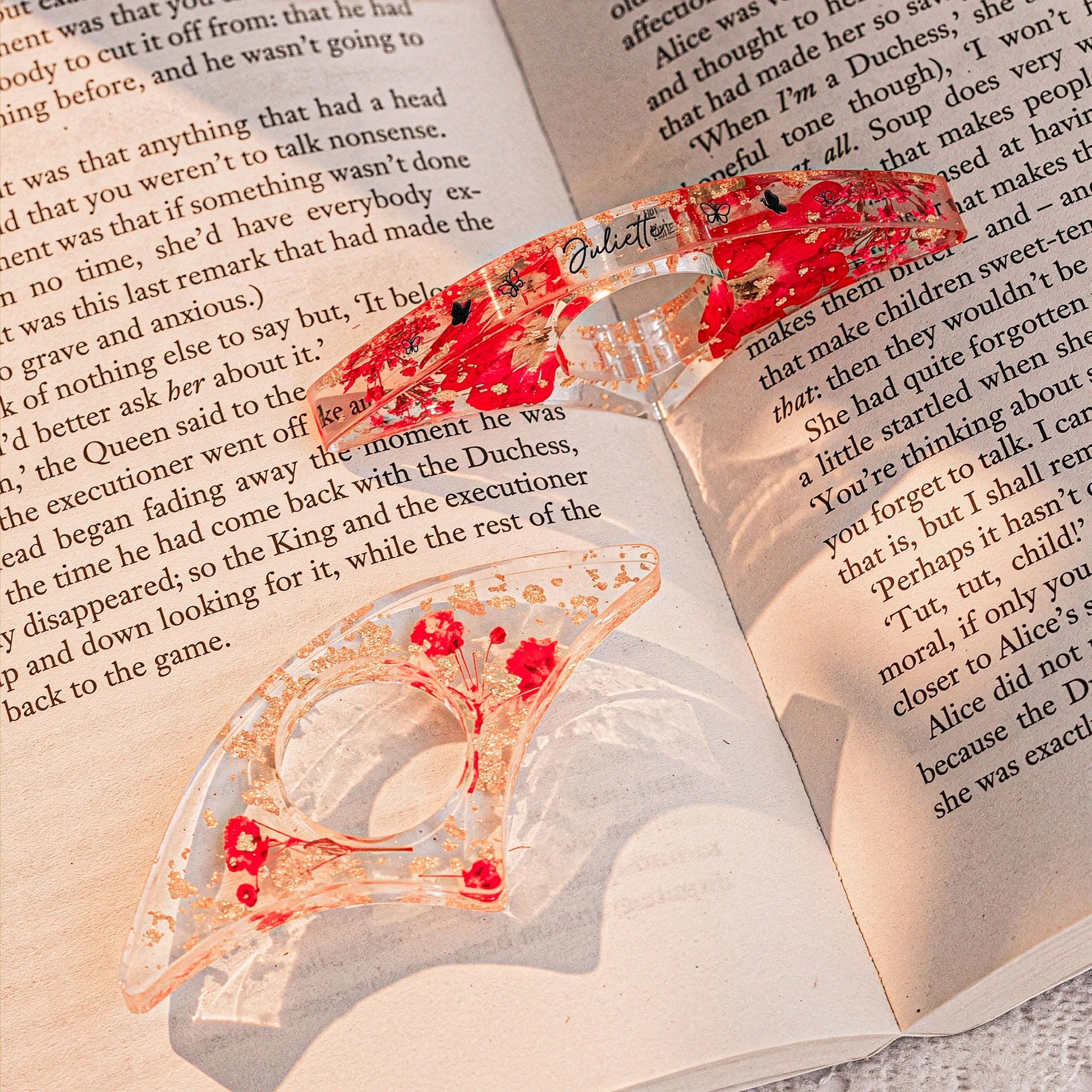 Birth Flower Book Lover - Personalized Resin Book Page Holder